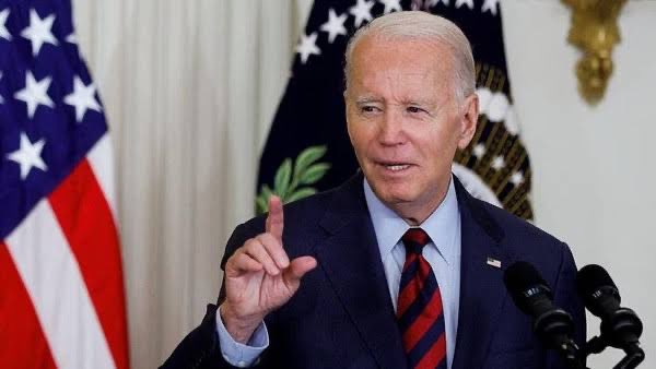 #Breaking Biden's speech at the White House just now: Joe Biden says Iran could attack Israel in hours, not days. America will always support Israel and I have a warning to Iran not to try to do so. This is the first time in history that the US president is saying that Iran's…