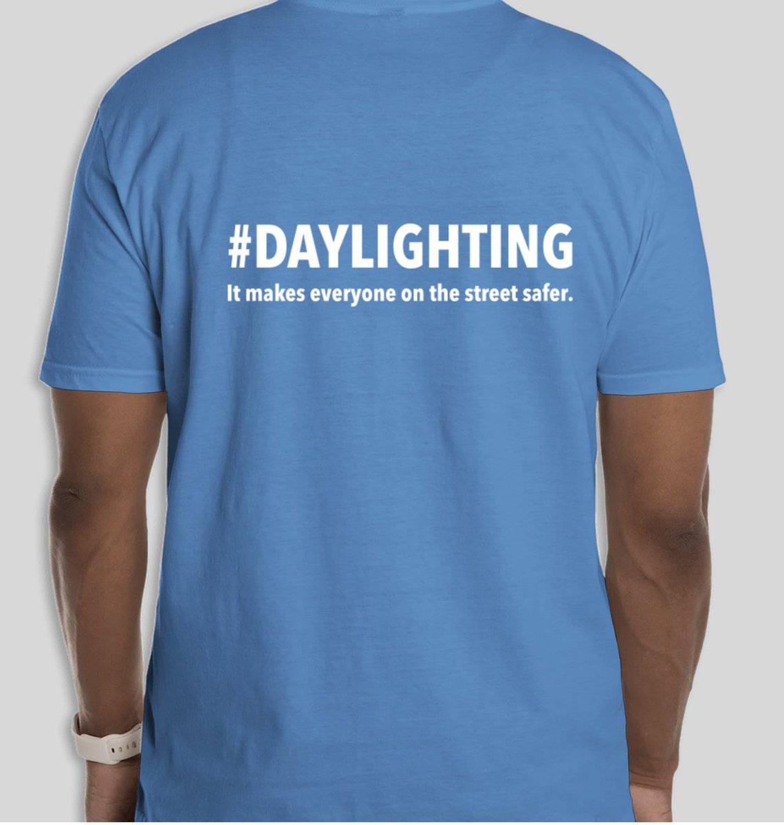 Streetfilms's tweet photo. This is the t-shirt we all deserve in cities! #daylighting #universaldaylighting @cornoisseur @tomflood1 

(Note: Just a REALLY FAST mock up, I'd do it better for real of course....) https://t.co/V3wKyrHYp7