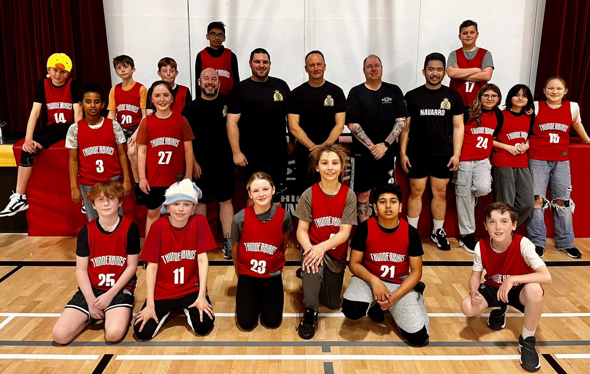 The @thickwoodArts Thunderbirds hosted RCMP members for a friendly basketball game yesterday. Huge thanks to the officers who volunteered to play on their days off! @annaleeskinner #FMPSD #YMM #RMWB
