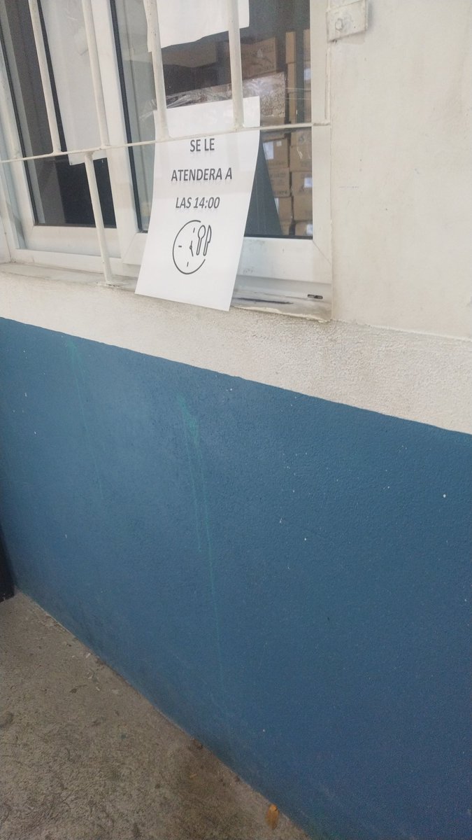 Una hora y media haciendo cola en la farmacia, y luego esto para tener constancia de que vine 😡.  El <a href="/IGSS_gt/">IGSS GT</a> de Villa Nueva es lo peor.