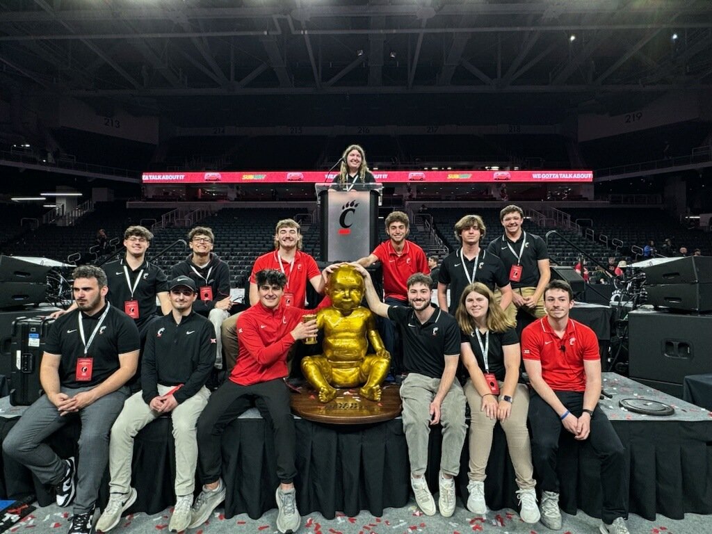Red & Black Ops tweet media