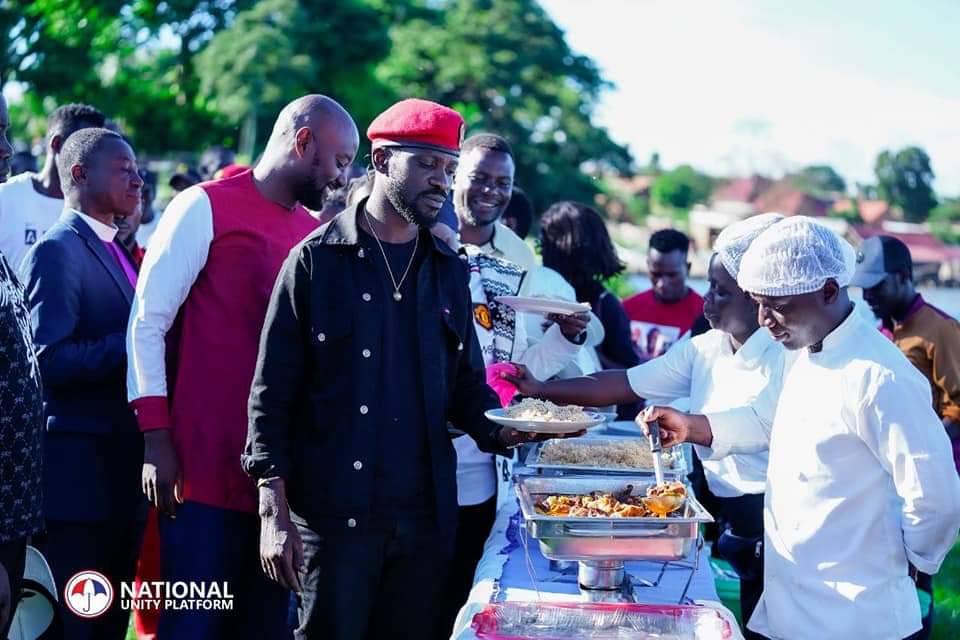 Good evening my people especially those who believe in our president @HEBobiwine .