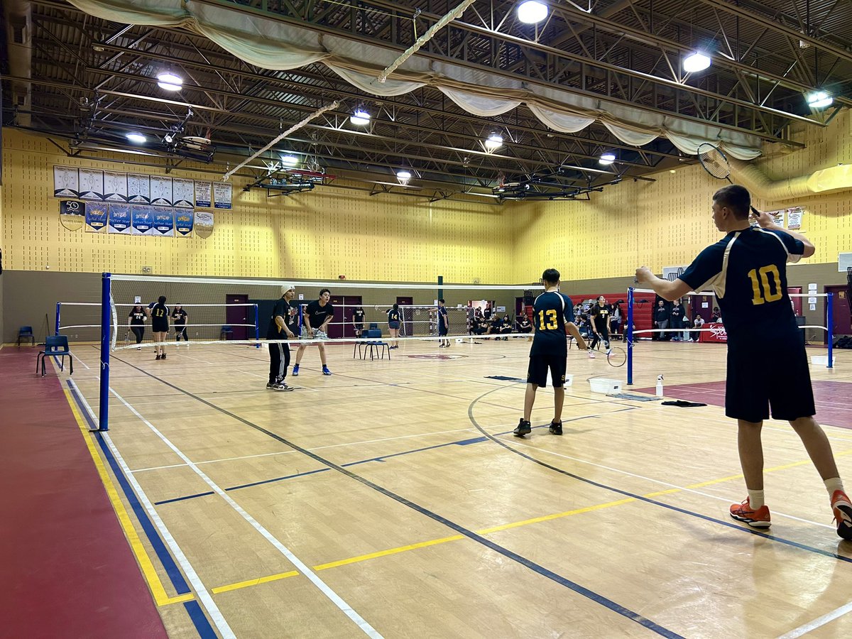 rtobin01's tweet photo. Badminton regionals starts today for the @NLA_School17 team. Go Eagles go! 🦅🏸 https://t.co/EolT8wzrVj
