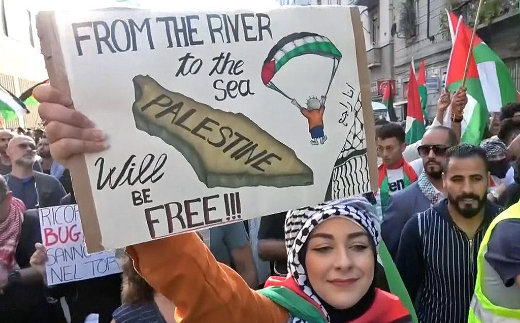 Under New Social Studies Standards, Minnesota Public School Students To Learn Palestinians' 'Liberation Struggles' dlvr.it/T5QzVc . #Trump2024