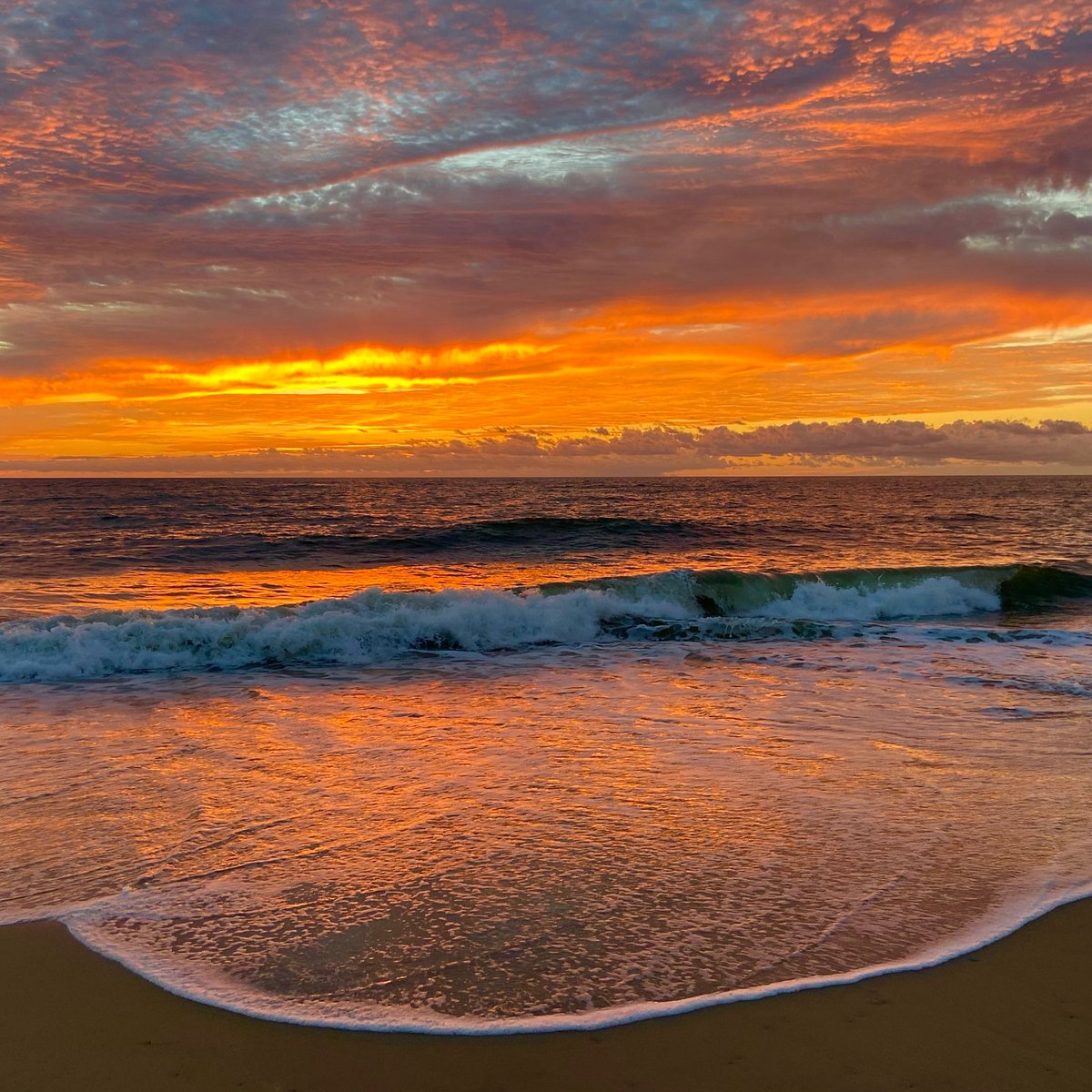 QP a jaw-dropping sky… OBX sunrise