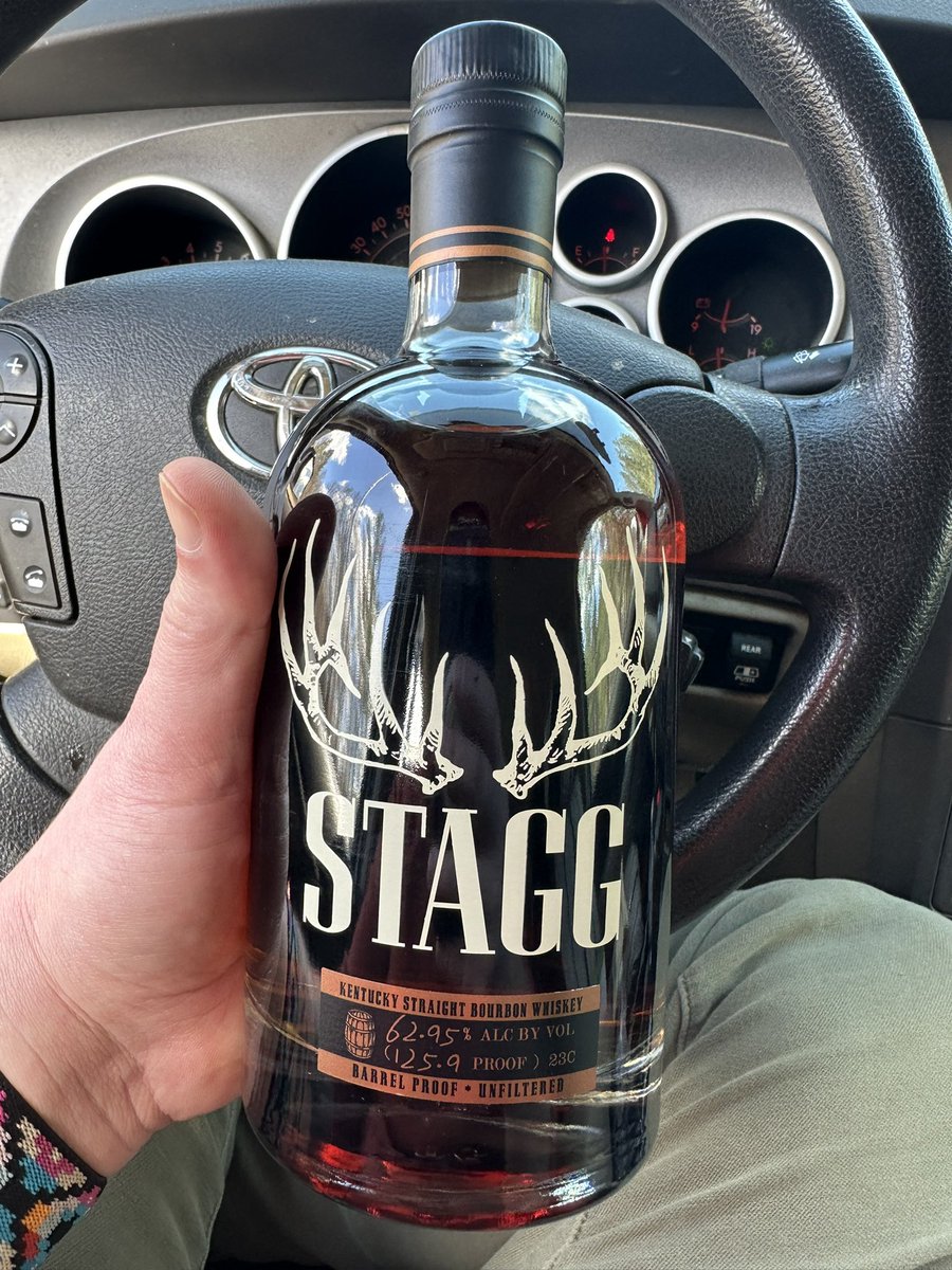 Well no such luck on refilling the EH backup but a Stagg backup will do just fine 🦌 #bourbon
