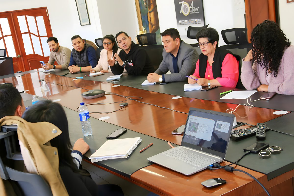 UPTCoficial's tweet photo. 📌 #UPTCInforma | En colaboración con la @GobBoyaca y la @AlcaldiaTunja, la #UPTC está trabajando para transformar la movilidad en #Tunja 🚶‍♂️🚴‍♀️

Este esfuerzo conjunto es parte de nuestra misión de contribuir al desarrollo y bienestar de nuestra ciudad🏙️ 👇

#UPTCSomosTodos 🤝 https://t.co/oBb1NidrM6