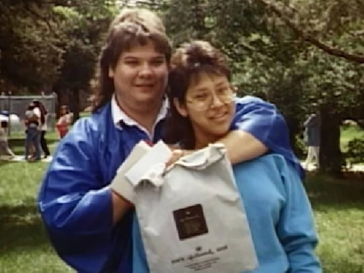 Case 27: RUBY BRUGUIER AND ARNOLD ARCHAMBEAU

open.spotify.com/episode/0bQX59…

Watch our collaboration with @ADarkCuriosity now: youtu.be/1kdDIQGG2Hg?fe…

#MMIWG #MMIW #STOLENSISTERS #NOMORESTOLENSISTERS #NOTINVISIBLE #RUBYBRUGUIER #ARNOLDARCHAMBEAU