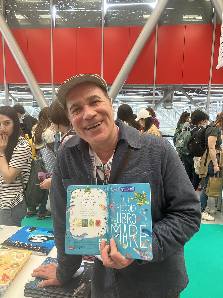 Bologna Book Fair, always a blast! Thank you to all talented the artists young and old who joined my workshops! 💚👏🏼 @BoChildrensBook #BCBF2024