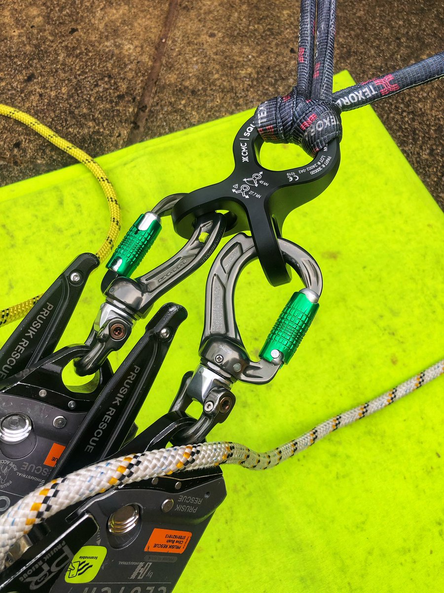 CliveBushMInSTR's tweet image. New CMC Squid 🦑 played with some TTRS with Crabs &amp;amp; textile slings TEXORA - a solid built device 45kN 👊🏻💥👍🏻🤔 just packed up and a call out with the Tech Rope rescue team ASSAR to Cheddar #MREW #Roperescue #techrescue #JESIP Scannable Fjord Inc.  -  Chafe-Pro &amp;amp; STREP DMM