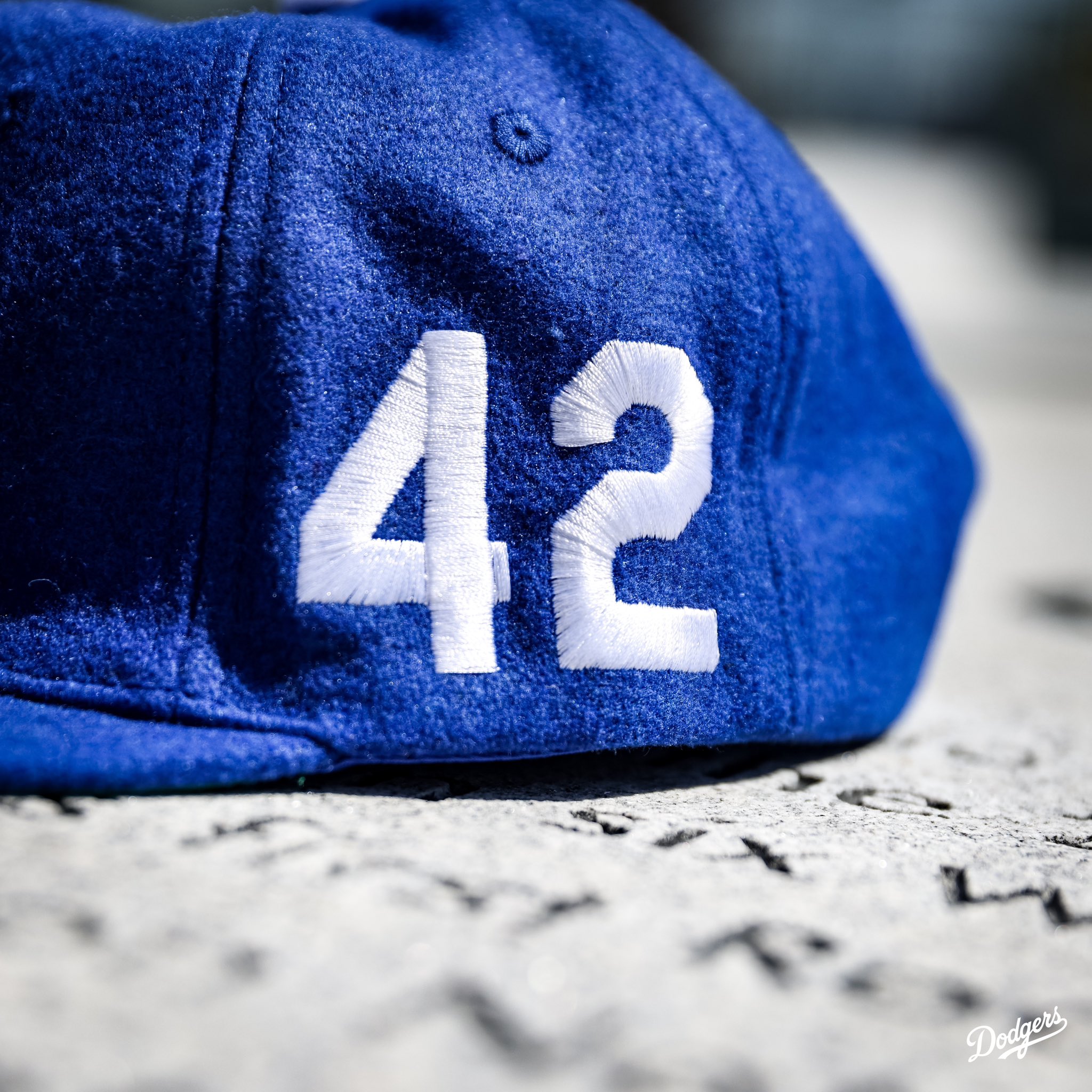 Dodgers jackie robinson hat hot sale