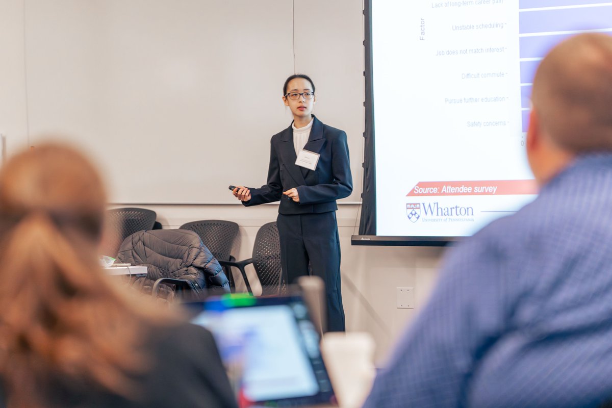 The #Wharton Center for Human Resources & @WhartonPA welcomed colleagues to @Penn to discuss #research highlighting #frontline workers. Led by @MatthewjBidwell & @doriskwon_dk, topics included understanding the talent pool, balancing employer & employee needs, & more.