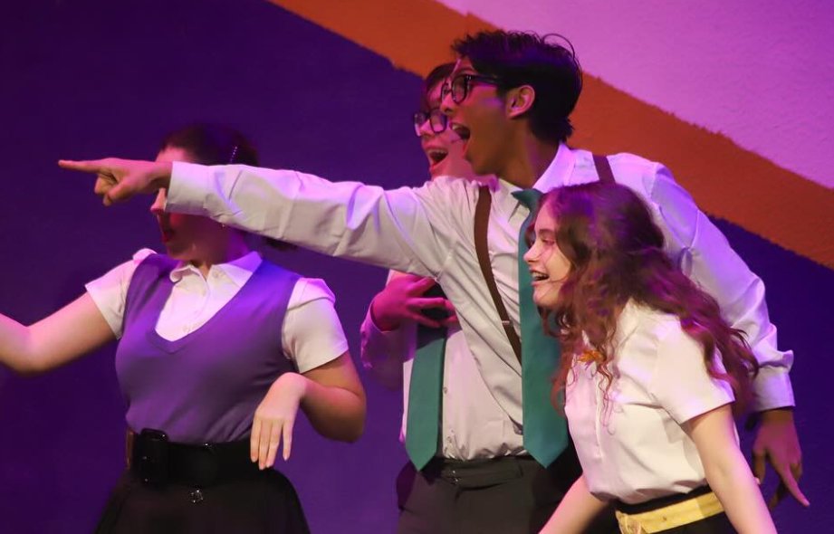 Ronnit Jain, a @Clear_LakeHS senior, won the 2024 Tommy Tune Award for Outstanding Supporting Lead for his performance in Zombie Prom! @CreekWildcats, @CFHS_Knights, CLHS & @ClearSpringsHS received 88 total nominations & 14 finalist designations. MORE: bit.ly/3UgwvMT