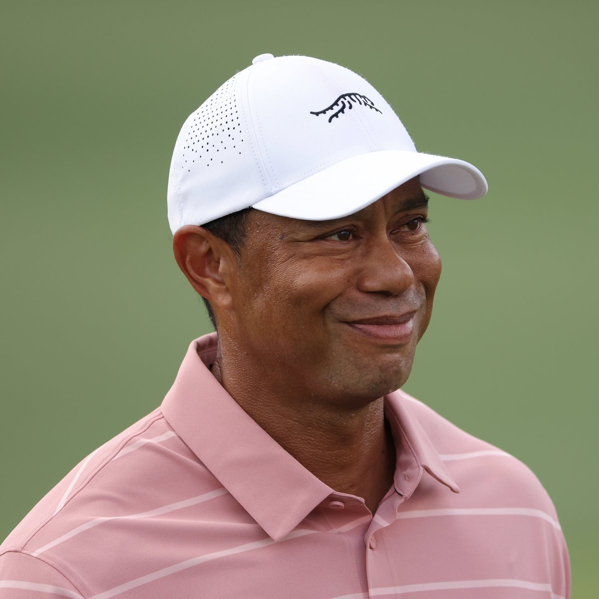 The year is 2024 and @TigerWoods is still breaking records 🐐 #TheMasters