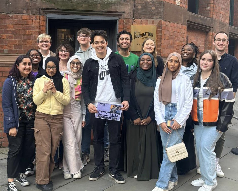 Young people in Manchester #GiveAnX! 

A wonderful Democracy Café talking about all things democracy, elections and activism. 

Youth-led conversations over a banging hot chocolate. What more could you ask for? <a href="/mylifemysay/">My Life My Say</a>