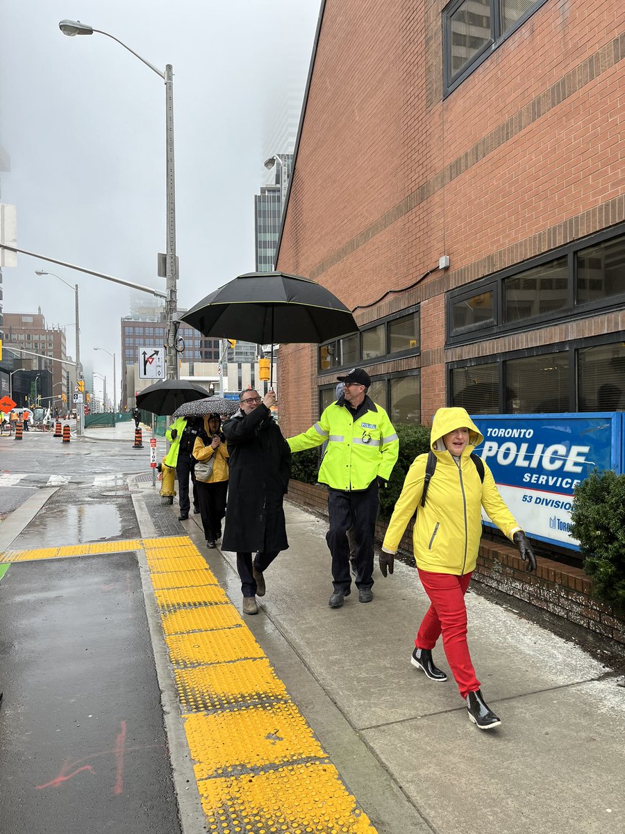 53 Division tweet media