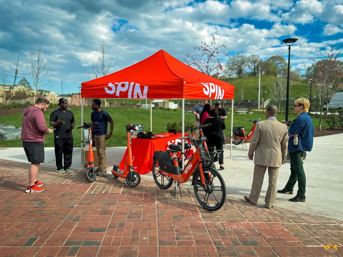 We had a great time with Spin at Rash Field last week, demoing their new scooter and discussing their new low-income plans. We're planning more events like this in the future, so stay tuned!