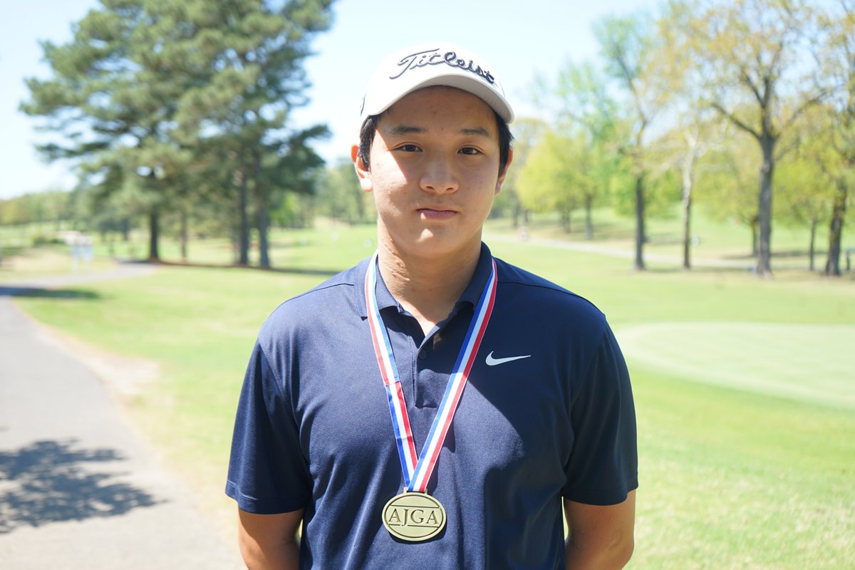 Two are better than one!

Congratulations to our two #MizunoJr qualifier medalists Ben Wheeler and Ryan Xie who both shot (E).