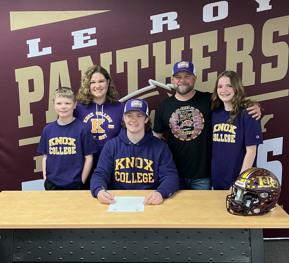 Congratulations Thomas! 
<a href="/FB_KnoxCollege/">Knox College Football</a>