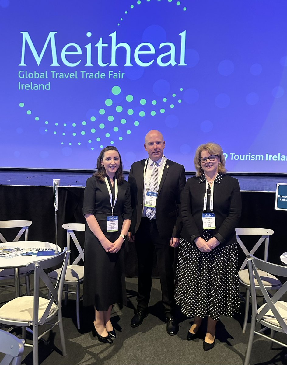 Thanks to all involved for an amazing #Meitheal2024 & to our industry friends, it was our pleasure to welcome you to #Killarney this week 💚 Our colleague Sheila @MeithealIreland with some of #teamkerry #wildatlanticway @SneemHotel @parknasilla @GleneagleHotel @rosehoteltralee