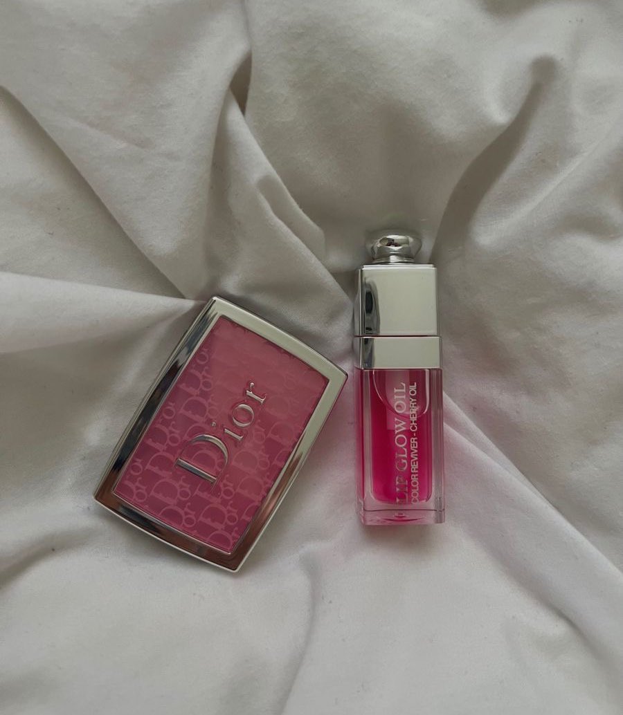 l__a10's tweet photo. أفضل ماأنتجته شركة Dior 💞🌸💕💗 https://t.co/LYTJ5st2VV