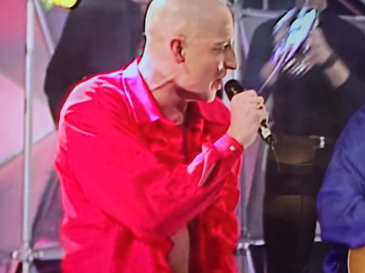 HawkeyeKnows's tweet photo. @TheFreds on @TOTPofficial tonight #DeeplyDippy https://t.co/SAUYJZuaw6