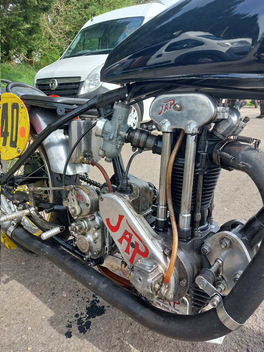 A great afternoon out at Castle Combe. One of my mates in the Norton Club was trying out his 'new' JAP 😎 @CastleCombeUK