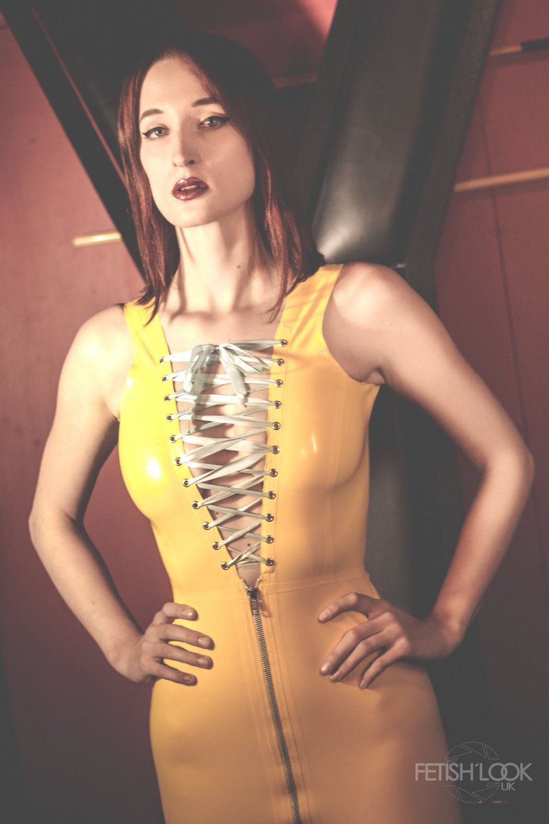 Do you understand just how amazing @Katerina_the_G is?! It seems that you don’t! Because once you’ve bowed down before the greatest you’ll never want to serve another… mistresskaterina.co.uk