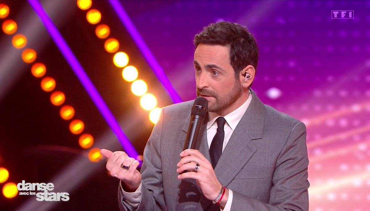 Toujours bienveillant @CamilleCombal ! ❤️#DALS #DALS13