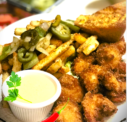 What's your Friday calling for? 
#friedshrimp #cajunfries #jalapenos #grilledcornbread #booyah #sauce @rdgterminalmkt #phillyfoodies #bestfoodphilly #phillyeatsgood #fryday #fries #cajunfood #philly #shrimptastic #fridaydinner #phillystyle #nomnom ⚜️