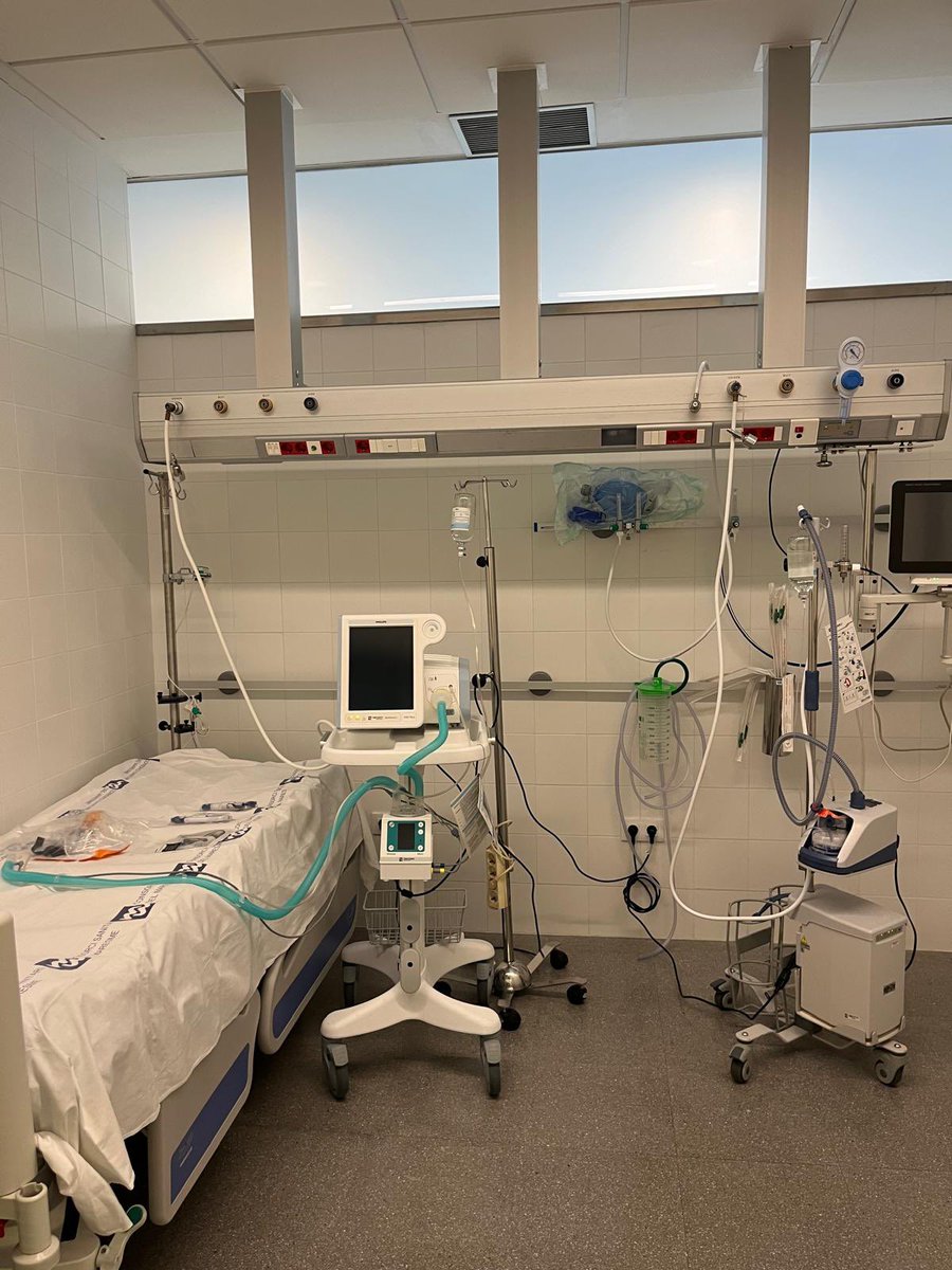 Marc Terradellas PT, MSc, PhD (@fisiomarc) on Twitter photo Todo a punto para el seminario de VMNI y CNAF + ecografía pulmonar del Diploma de Experto en Fisioterapia del Enfermo Crítico del <a href="/TecnoCampus/">TecnoCampus</a> #FisioCrític #Mataró <a href="/UPFBarcelona/">UPF Barcelona</a> Todo a punto para el seminario de VMNI y CNAF + ecografía pulmonar del Diploma de Experto en Fisioterapia del Enfermo Crítico del <a href="/TecnoCampus/">TecnoCampus</a> #FisioCrític #Mataró <a href="/UPFBarcelona/">UPF Barcelona</a>