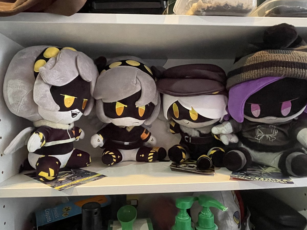 jayone677's tweet image. Don’t forget your leader J #murderdrones #murderdronesplush
#glitchproductions #glitchproductionsmerch.