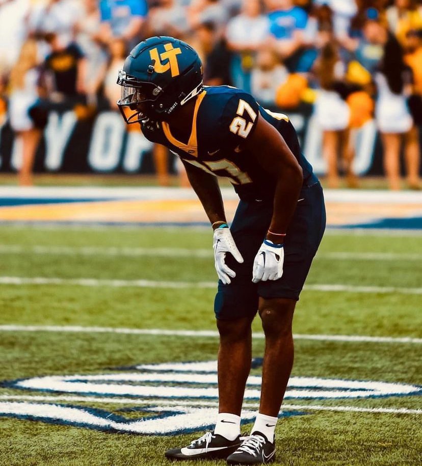 ALL GLORY TO GOD!Blessed to receive a(n) offer from the University of Toledo❗️#TTP #365 @mb_3three @SWD_FB @coachbaileySWD @Coach1Coleman @CoachStro84 @QuincyLCarter @CoachTj56 @MOMINTOFTRUTH @Tatwru @tballardqbcoach @Mainman413 @CoachFlemWR