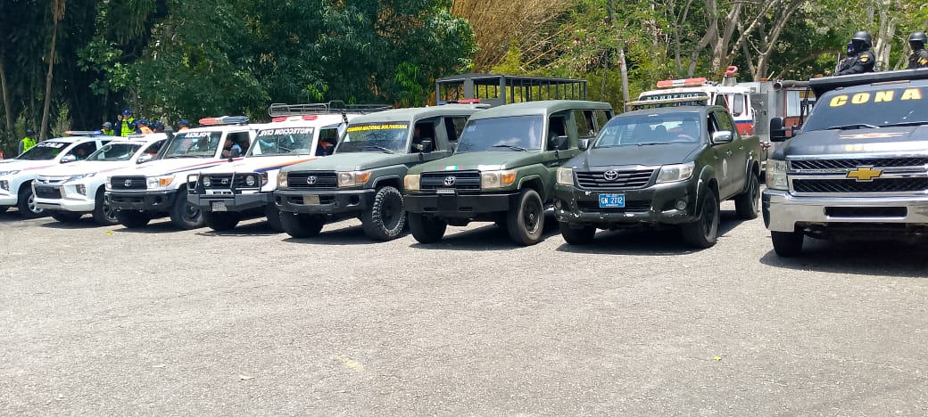 YaracuyZODI_'s tweet photo. #12Abr || La #FANB desde el Parque Nacional Yurubí en #Yaracuy, efectuó Despliegue de Seguridad Ciudadana, para garantizar la paz, el bienestar y la tranquilidad del pueblo yaracuyano.

#IntegrarEsVencer
#VenezuelaValiente https://t.co/5EFOO2Ag6E