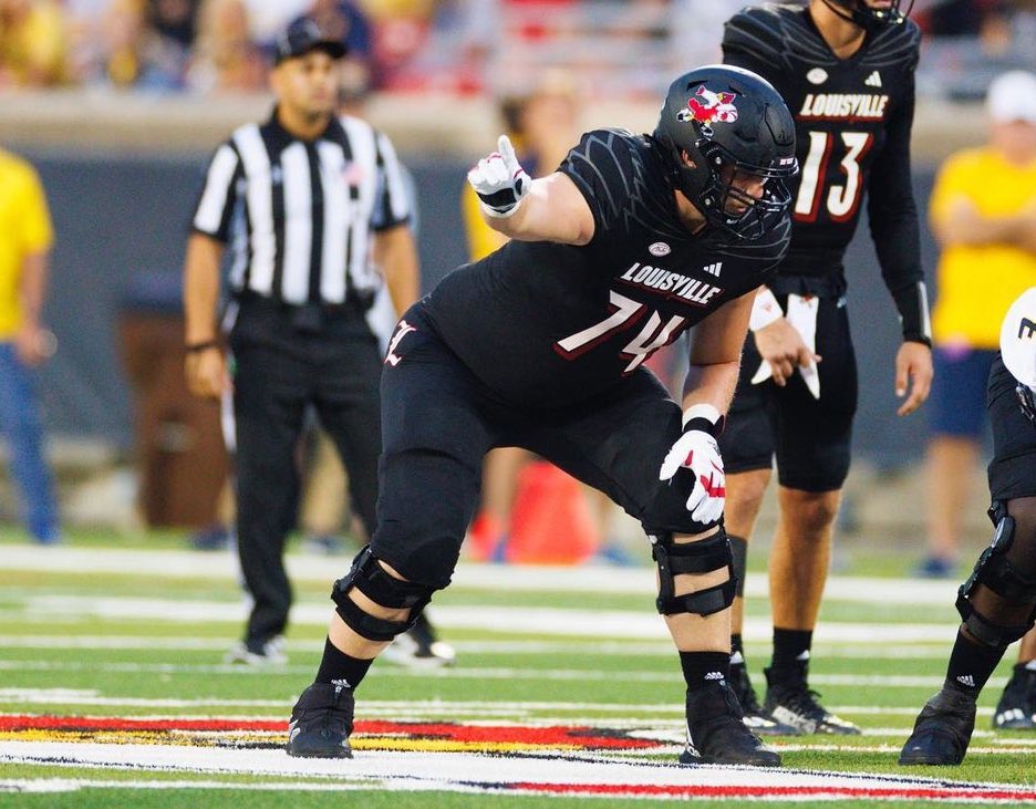 🚨@CGSAllStar Pro Day Result🚨 @EricMiller74_ OT ➡️ @LouisvilleFB HT: 6075 WT: 311 Hand: 1000 Arm: 3358 Wingspan: 8034👀 ✅ 40: 5.50 ✅ 10: 1.80 ✅ Vertical: 25” ✅ Broad: 8-10 ✅ SS: 4.90 ✅ 3C: 7.70 ✅ Bench: 24 reps (T-10th among OL at combine) #CGS2024