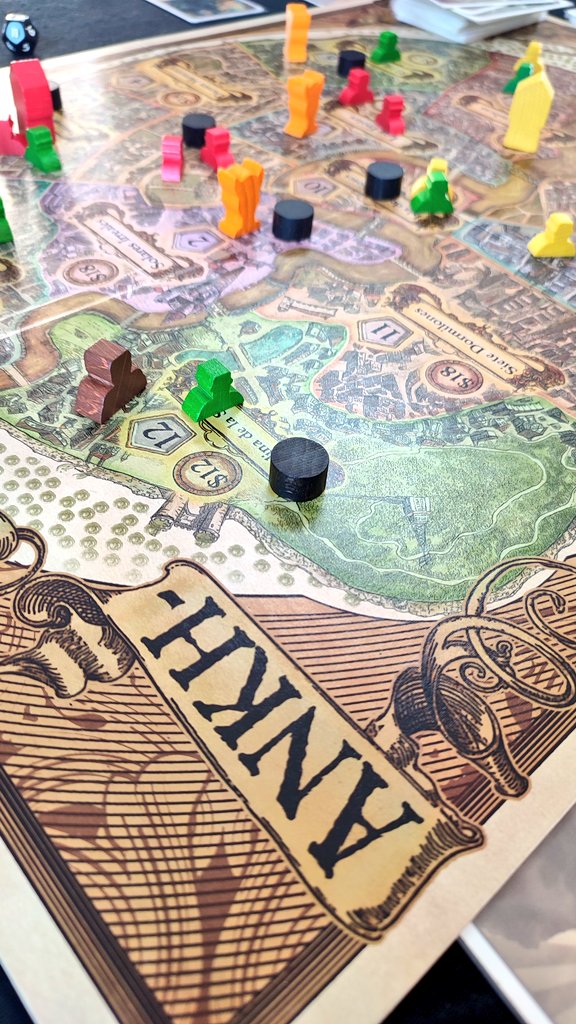 Oborus's tweet photo. Hoy hemos tenido por nuestro local: Mundodisco Ankh-Morpor, Dune Imperium con expansión Inmortality, Revive, Ancient Terrible Things, torneo de Challengers, Pokino y Código Secreto https://t.co/bDhFINaw14