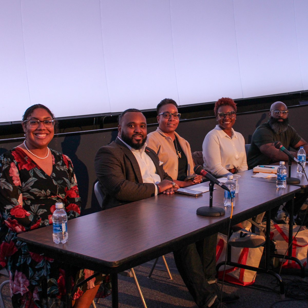 This week, CEHD hosted some incredible events: a talk by 2024 Grawemeyer in Education co-winners, an open house at the ECRC, and a panel commemorating the 70th Anniversary of Brown Vs. Board by the @UofLMTRP. Thank you to everyone who made these events possible!