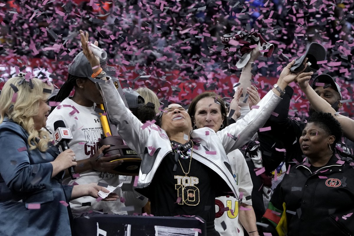 South Carolina, led by coach Dawn Staley, clinches NCAA Division I national championship with a 87-75 win over Iowa. Staley makes history as the first black coach to win three titles and achieve an undefeated season. ow.ly/RcFc50RfouV