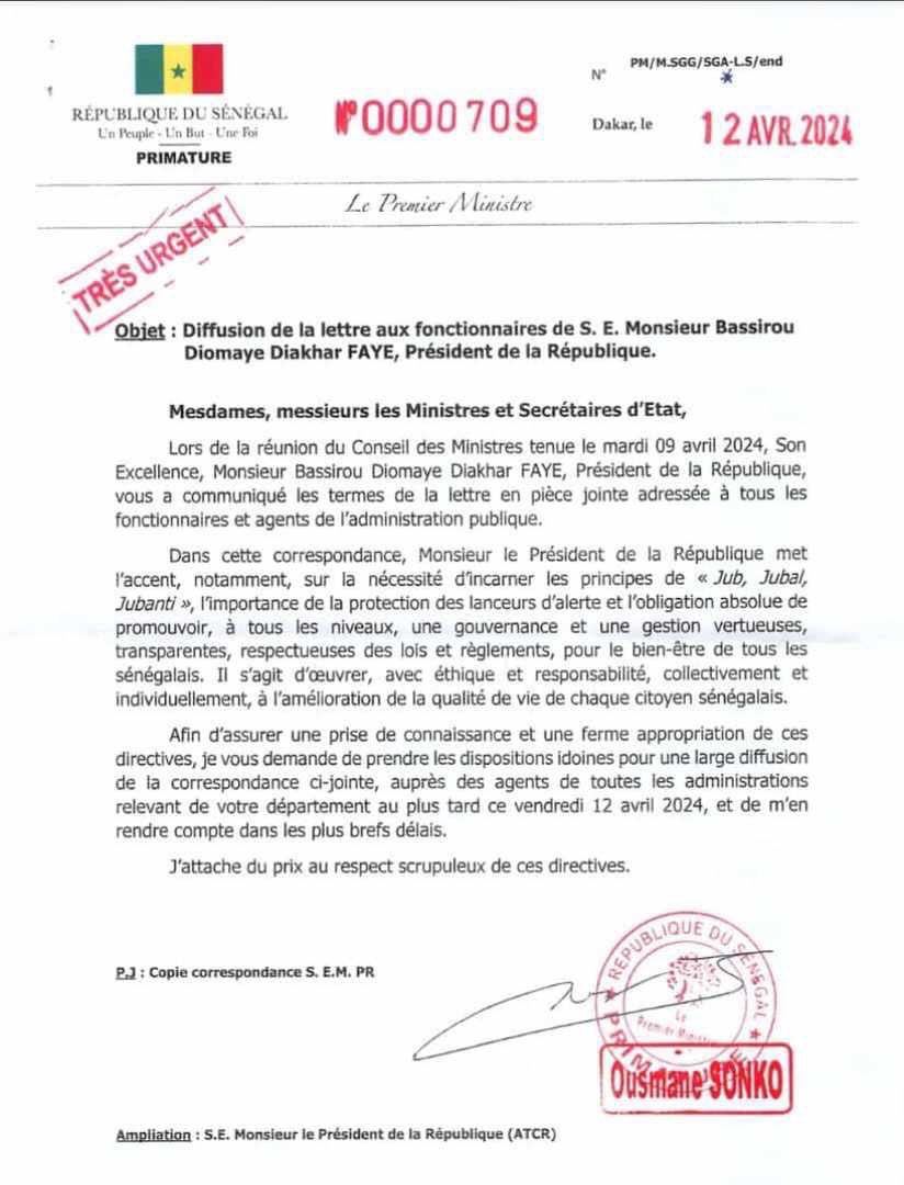 Le Premier ministre Ousmane Sonko demande une large diffusion de la correspondance du Président Bassirou Diomaye Faye auprès des agents de toutes les administrations au plus tard ce vendredi 12 avril 2024, et de lui en rendre compte dans les plus brefs délais.