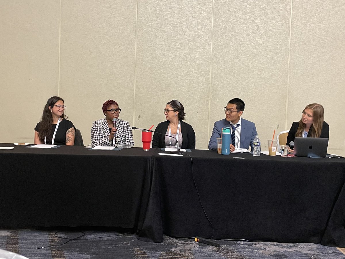 Yesterday, we had a wonderful fireside chat about the hidden curriculum of grad school! Thanks to our amazing panelists for sharing their experiences and thanks to everyone who showed! Pictured: @Yuchen_EdPsych @KoriDNicolai @DestinyEdpsych @a_barbourOU @danielleberryy3