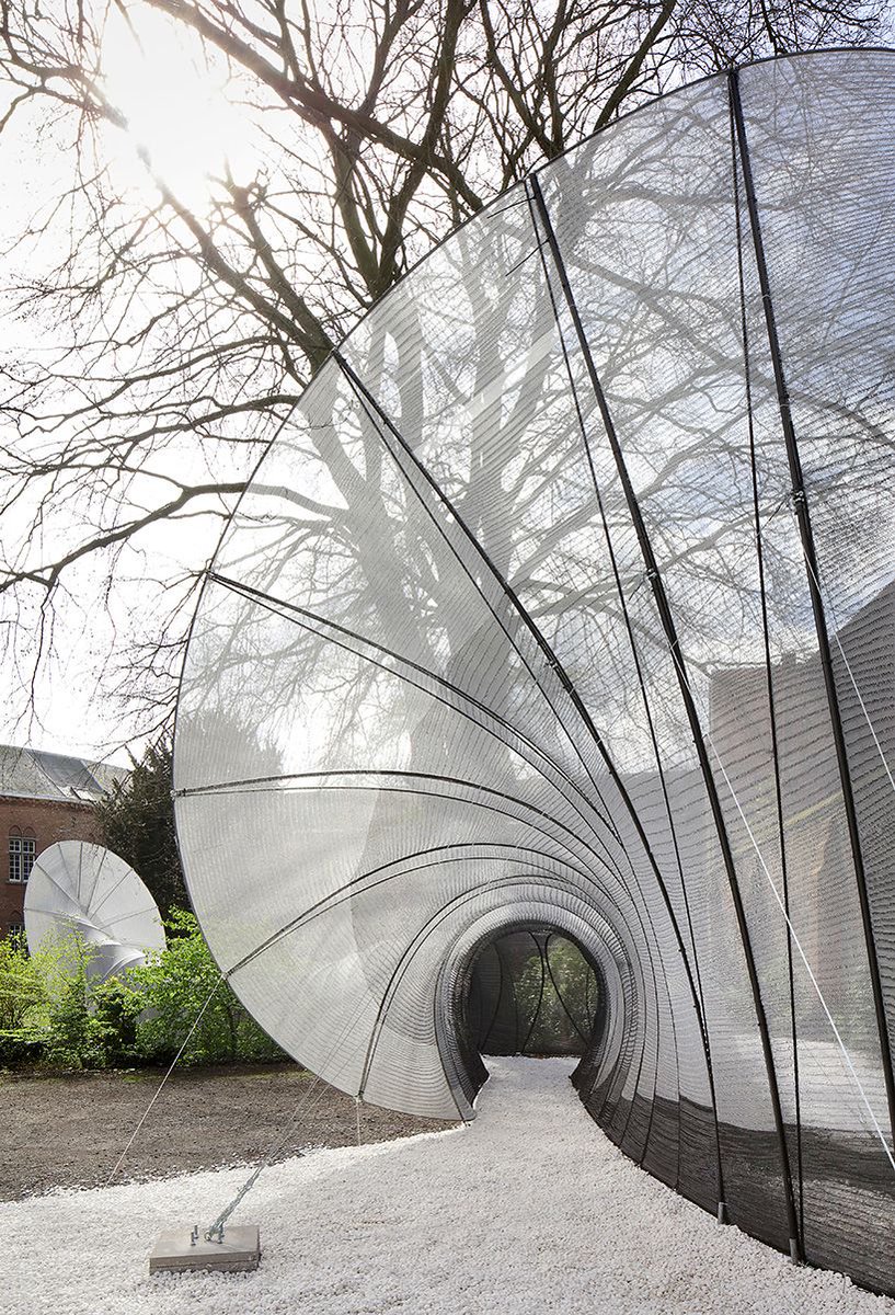 designboom's tweet photo. SO – IL weaves 3D knitted textile installation 'common thread' at bruges triennial https://t.co/hO374sU2DK https://t.co/4kvXnUKui9