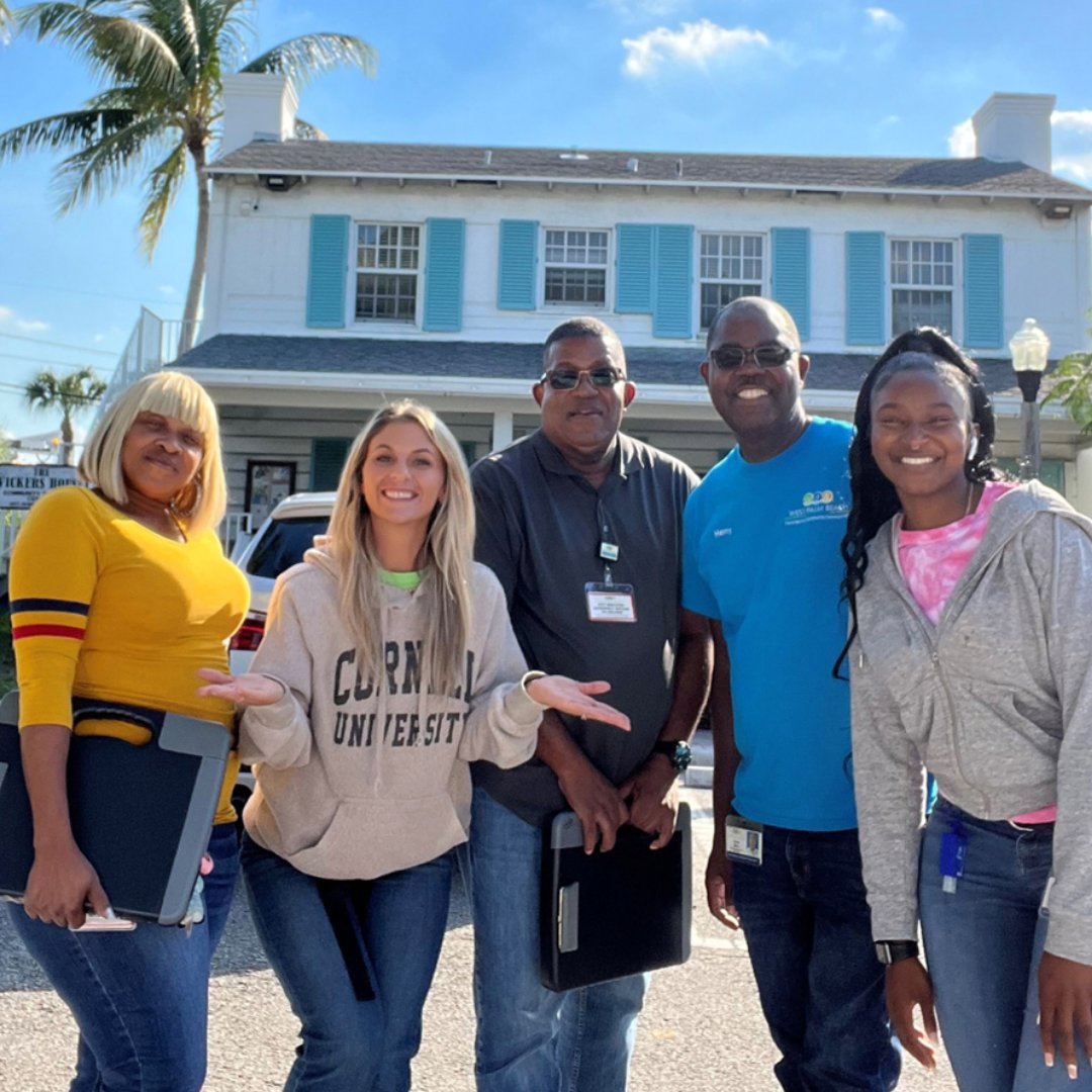 thecityofwpb's tweet image. 💪We are leading the charge in addressing homelessness. While many cities rely on external resources, WPB takes it a step further with a dedicated team of 10 employees, including a specialized outreach team. It&apos;s not just about awareness; it&apos;s about action. #HomelessnessSolutions