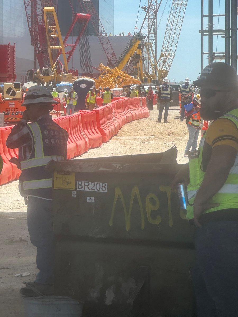 Crane collapsed at the job site 🤣🤣🤣
#SamsungProject #SamsungSemiconductor #Texas #TaylorTexas #CentralTexas #UnionMoney #BlueCollar #Osha #Construction