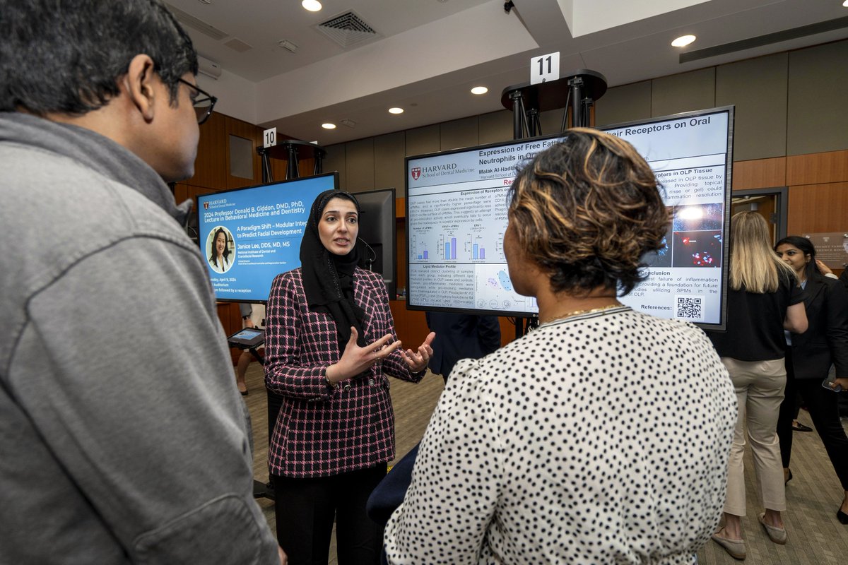 This week DMD, MMSc, and DMSc students from the Class of 2024 presented research posters as part of their research requirements for graduation. The event was a great opportunity for students to showcase their research to faculty members and learn about the work of their peers.