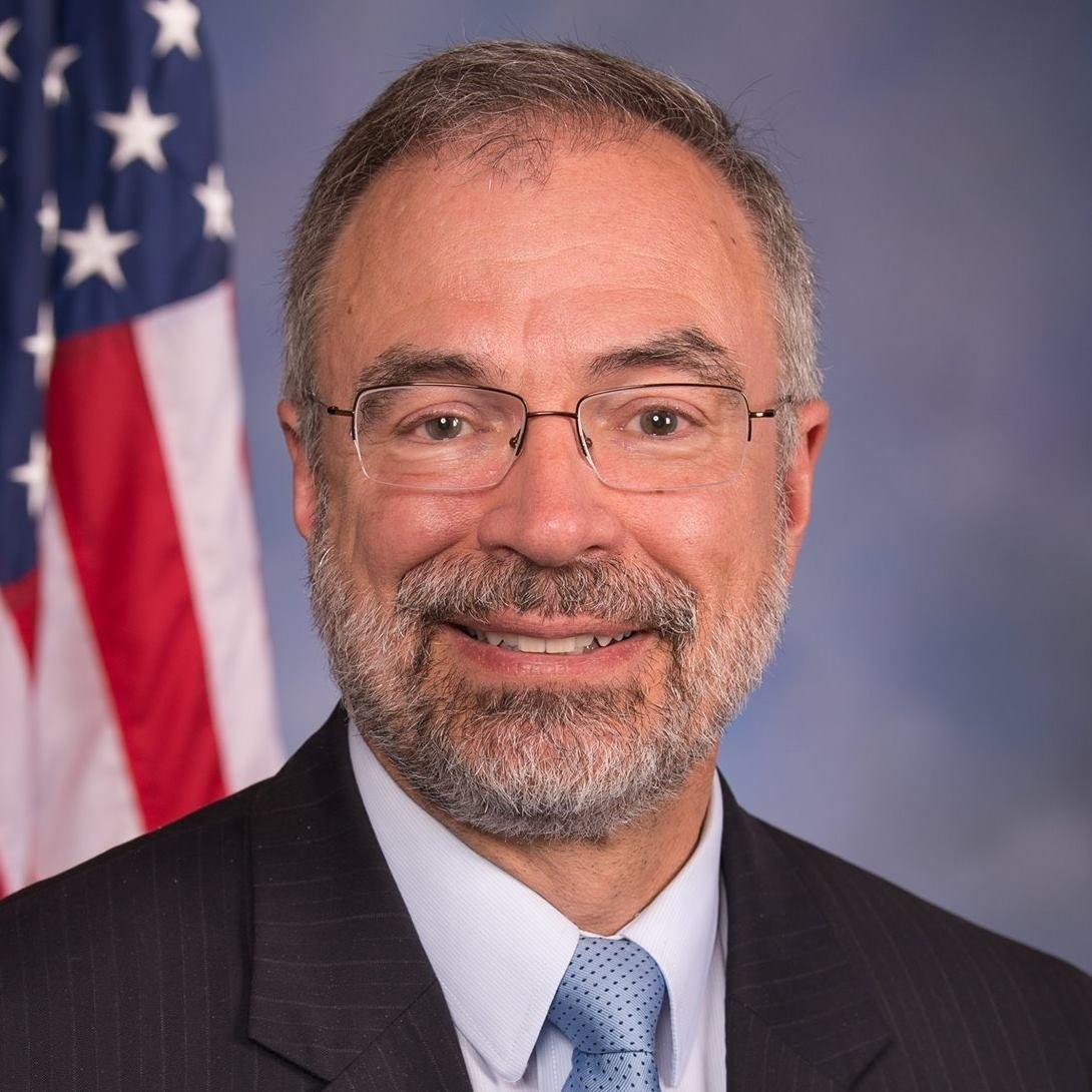 Dear @RepAndyHarrisMD As you know, Ukraine has a really difficult history. During it, a lot of Ukrainians fled Ukraine. The Same is happening today. ~11 million already fled and ~20 more could flee if russia wins. Help to prevent it Please sign discharge petition #9