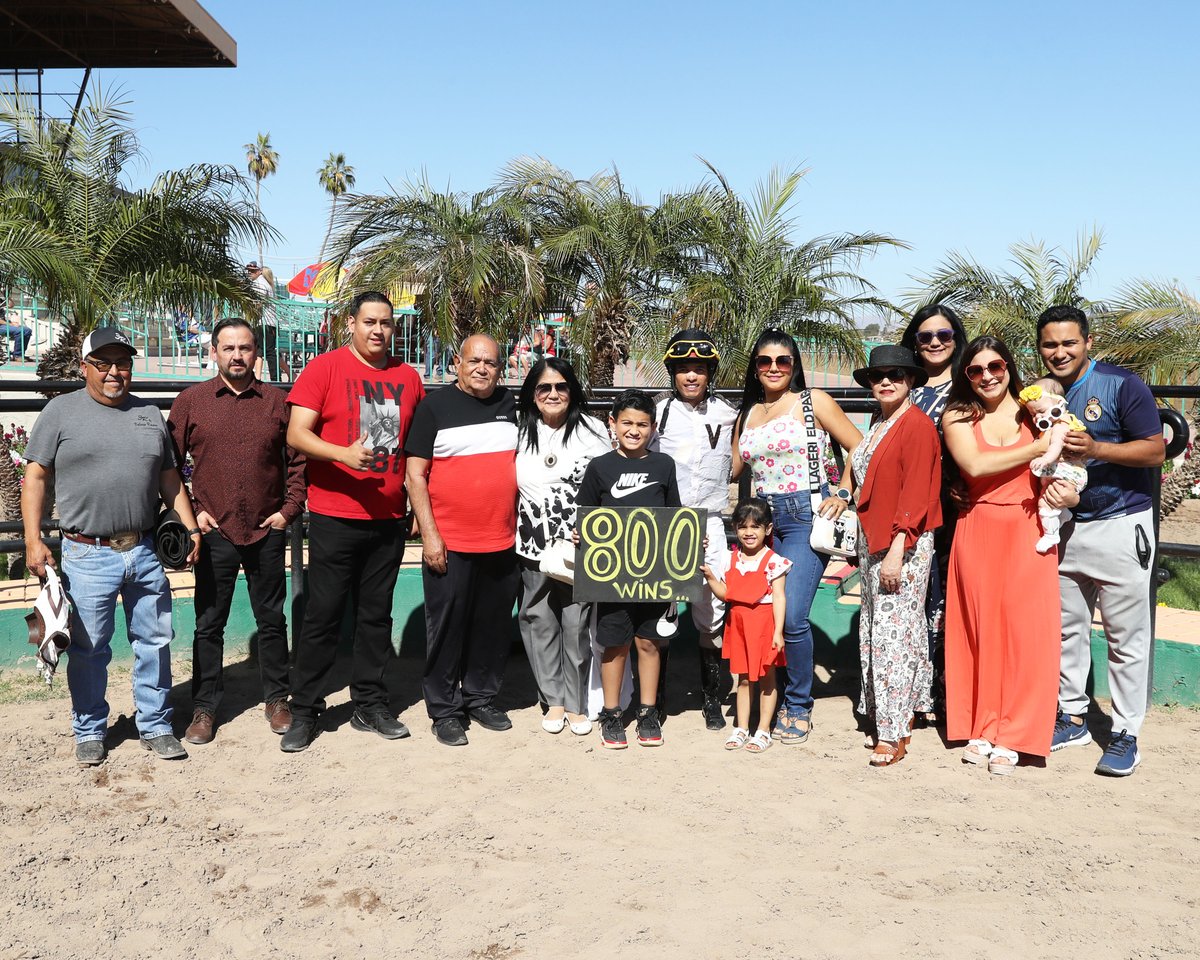 JAIME'S COMMITMENT 800th Career Win for Jockey Karlo Lopez! Turf Paradise Phoenix, AZ April 10, 2024 Race #05 Purse $19,500 5 Furlongs :57.22 Luis A. Ruiz, Owner Raymond G. Valerio, Trainer Karlo Lopez, Jockey Photo by Coady #turfparadise