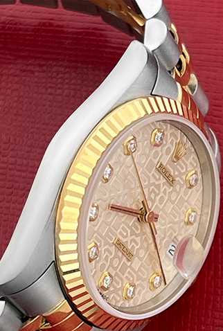 Rolex Midsize Datejust 68273 - factory Rolex Ivory Jubilee Dial with Rolex Diamond hour markers. On sale $6,690. Inventory # C52469 at WingatesWatches.com.

#rolexdatejust #rolexmidsize #rolexfactorydiamonds #jubileedial #luxurywatch #luxurylifestyle