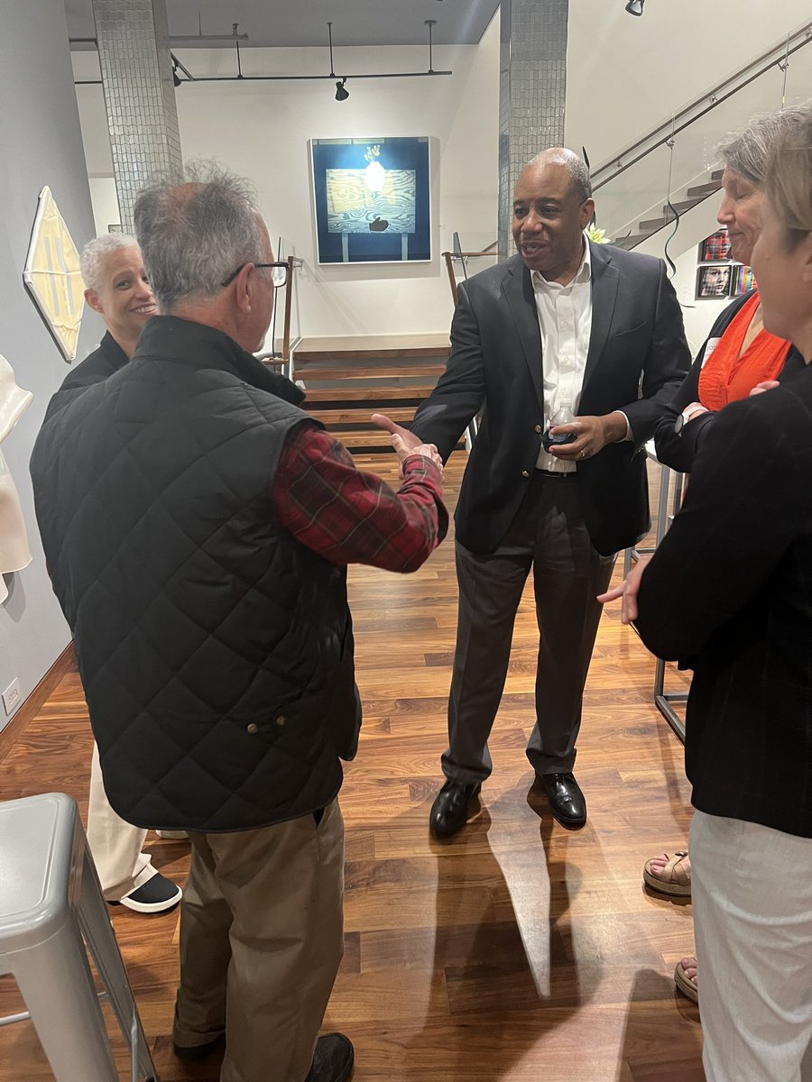 It was wonderful to be out West in Asheville last night! Thanks so much for hosting us, Momentum Gallery. #mogreenfornc