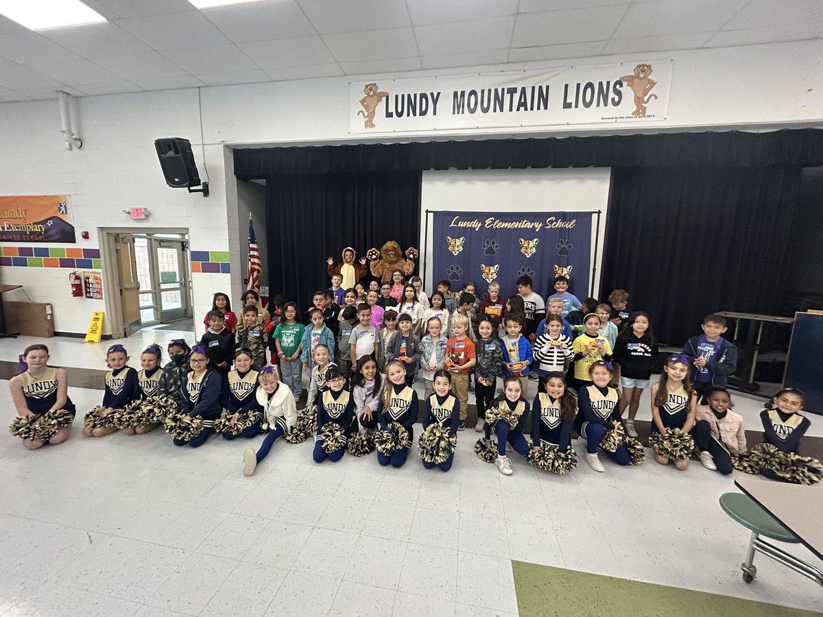 Lundy Elementary (@lundyepisd) on Twitter photo Congratulations to our ROARing Mountain Lions from this week! Keep up the great work, leading by example! #ROAR #LevelUp #ItStartsWithUs <a href="/ELPASO_ISD/">El Paso ISD</a> Congratulations to our ROARing Mountain Lions from this week! Keep up the great work, leading by example! #ROAR #LevelUp #ItStartsWithUs <a href="/ELPASO_ISD/">El Paso ISD</a>