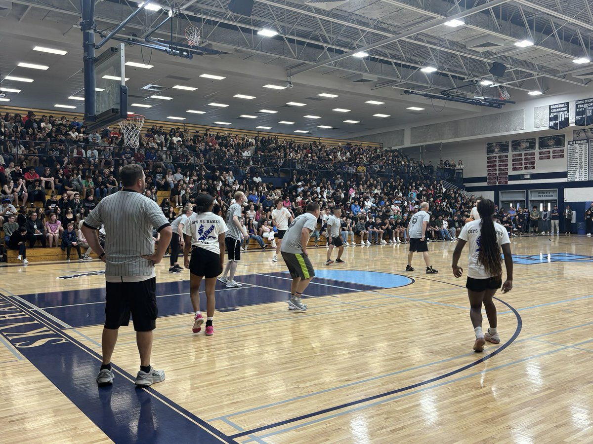 It’s the Cops <a href="/GlendaleAZPD/">Glendale Police</a> vs. The Skyhawks <a href="/DVHSSkyhawks/">Deer Valley Skyhawks</a>.  All proceeds go to the Skyhawks #Matteo. <a href="/DVUSD/">Deer Valley Unified School District</a>